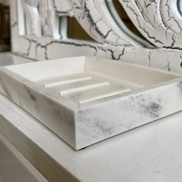 Marble Look Soap Dish or Trinket Tray - Picture 4 of 7